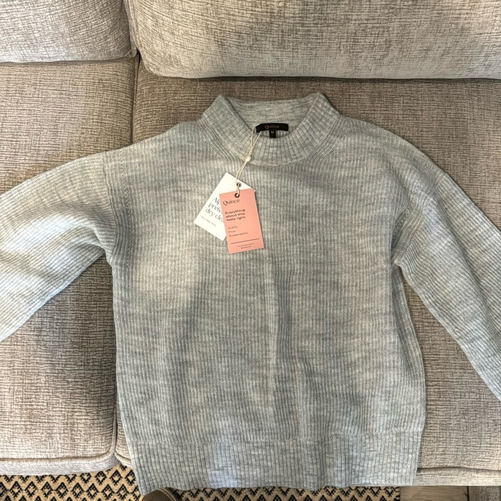 Quince Baby Alpaca-Wool Crew Sweater Light Grey Ribbed